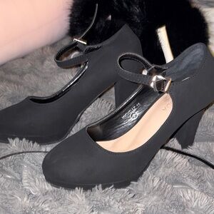 Black Mary Jane Heels